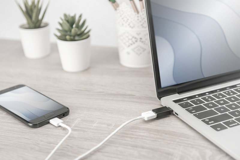 Digitus AK-300506-000-S USB Tip C Adaptörü